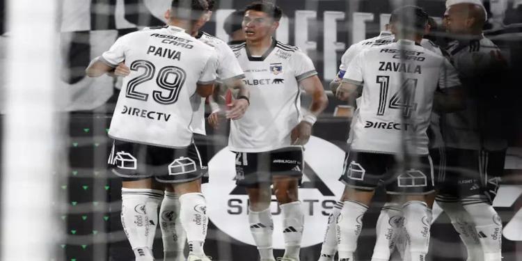 Campeón de América con Colo Colo criticó cuota goleadora de delantero albo