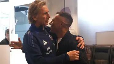 Ricardo Gareca y Eduardo Vargas. 