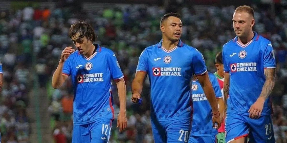 El futbolista de Cruz Azul no lo está pasando bien en el fútbol mexicano.