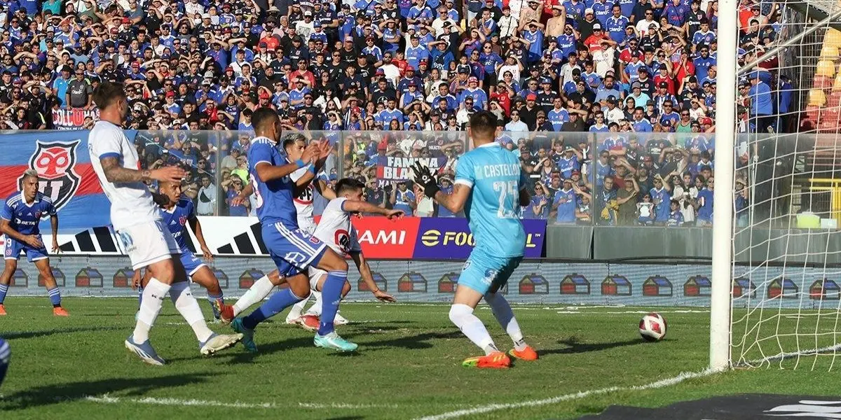 Al entrenador de Universidad de Chile le pedirían algunas explicaciones.  