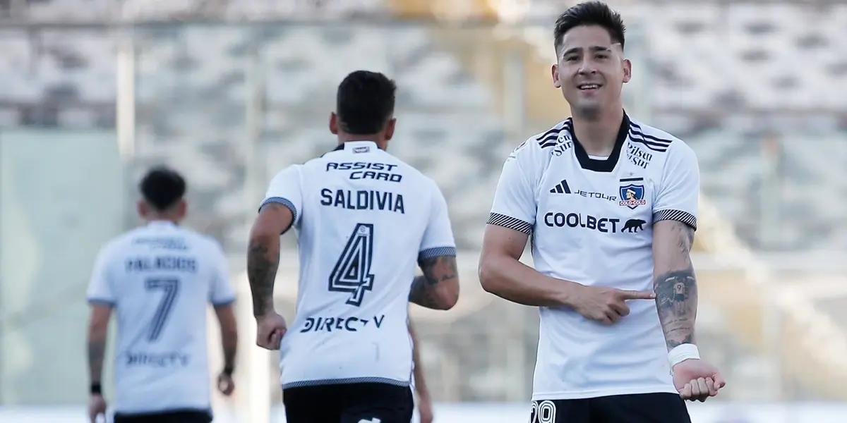 Colo Colo goleó por 4 a 1 a Everton. 