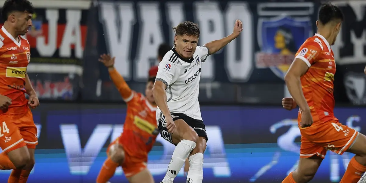 Colo Colo vs Cobreloa en el Estadio Monumental. 