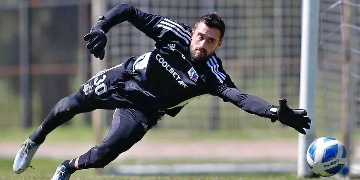 El arquero de Colo Colo es titular en debut en Copa Chile.  