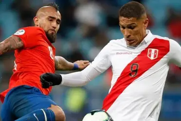 El delantero de la selección peruana ya palpita el encuentro con Chile.  