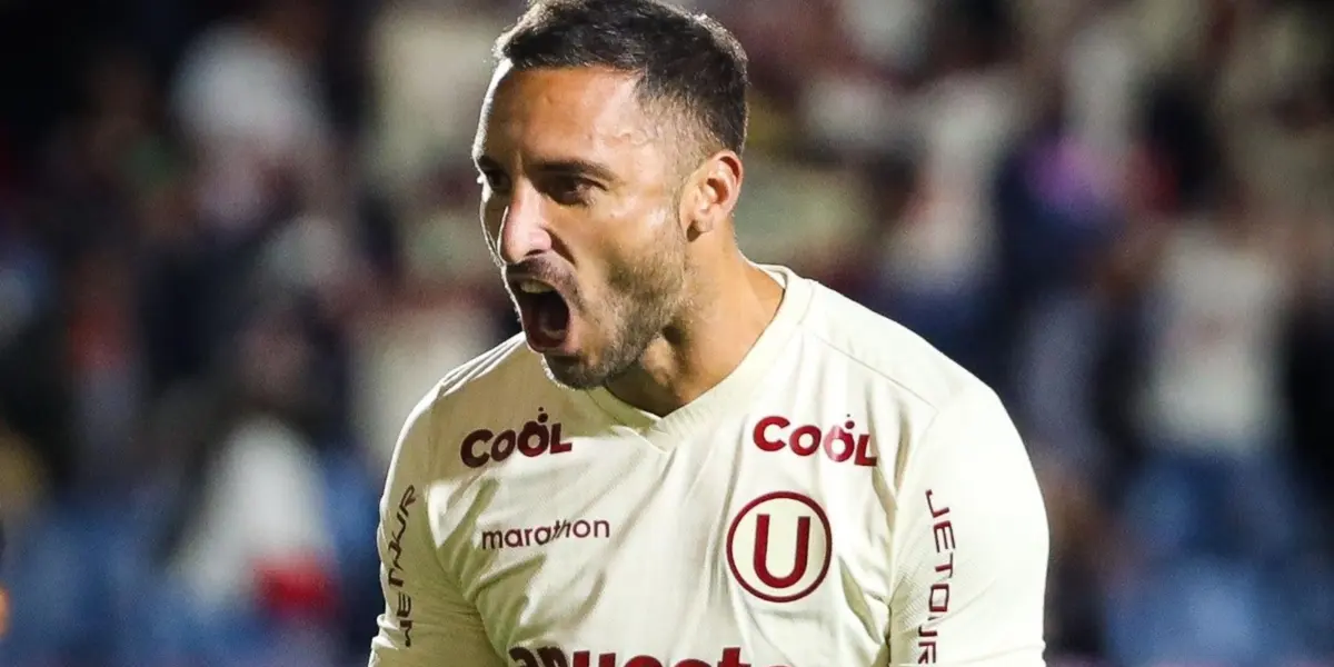 El delantero es el goleador de Universitario de Perú y ha tenido una carrera exitosa en el vecino país.