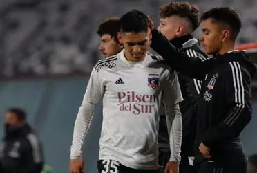 El entrenador de Colo Colo estaría convenciéndolo de no partir.  