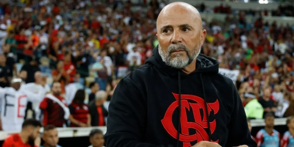 El entrenador de Flamengo no pasa unos días fáciles en Brasil.