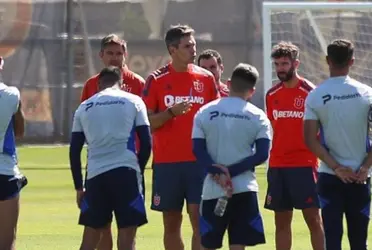 El entrenador de Universidad de Chile estaría planeando algunas salidas.