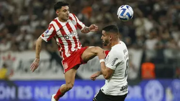 El futbolista chileno continúa en observación.