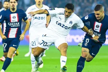 El futbolista chileno estaría definiendo su equipo en las próximas horas.