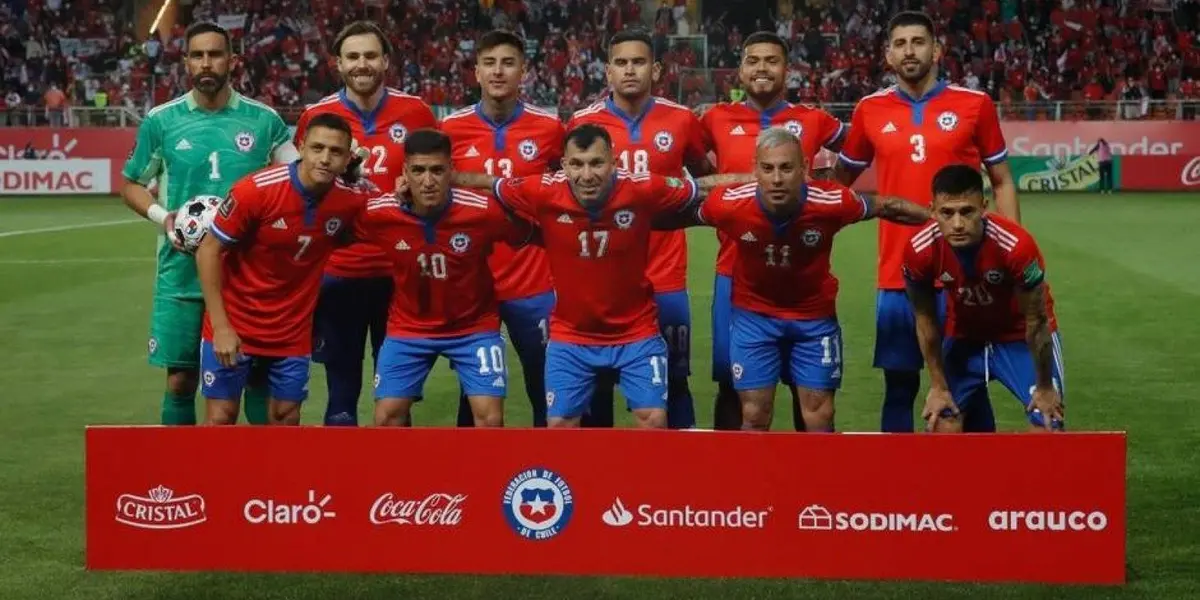 El futbolista cometió un grave error en el tercer gol de los uruguayos.