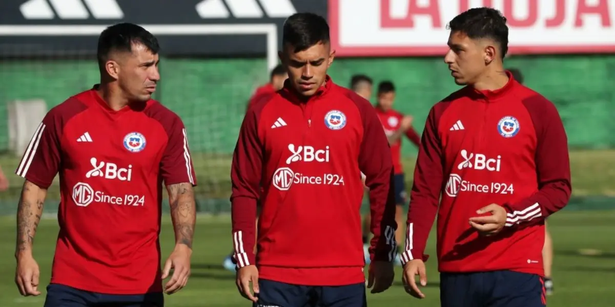 El jugador no termina de convencer con la camiseta de la selección chilena. 