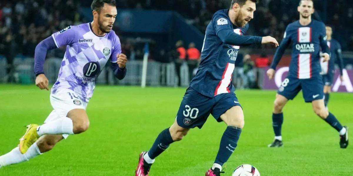 El lateral de la selección chilena podría llegar a reemplazar a un campeón del mundo.