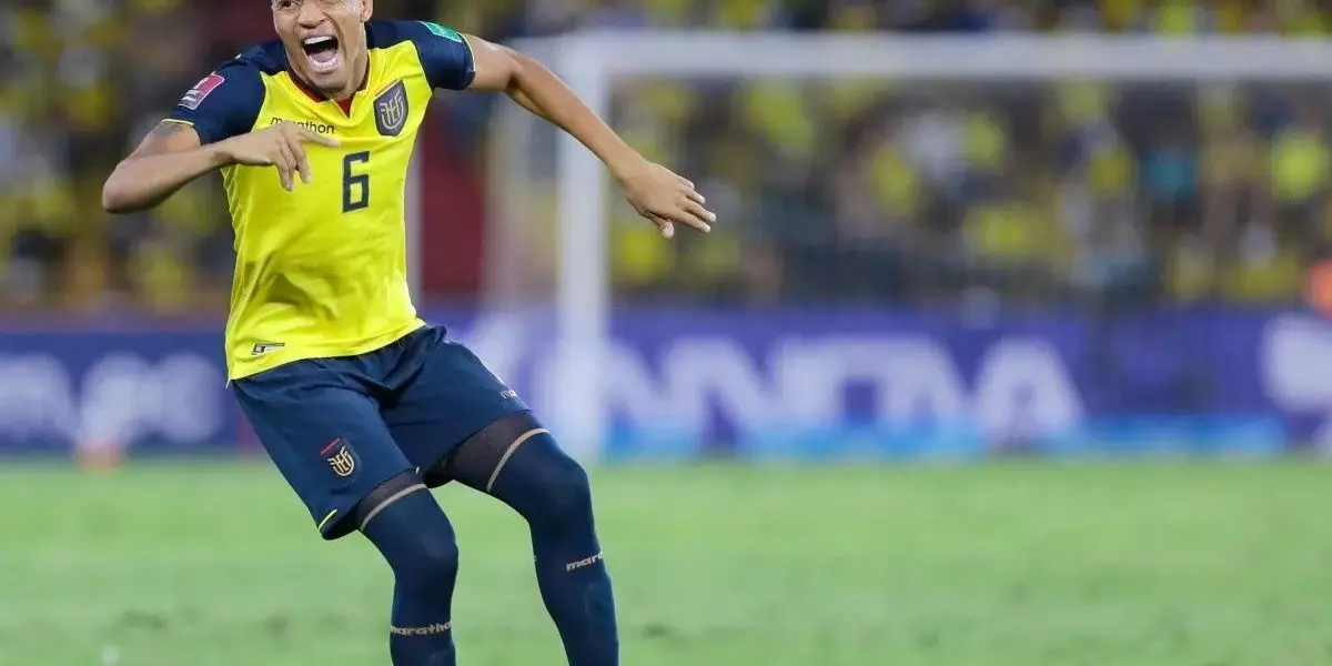 El medio argentino publicó una imagen donde aparece el jugador ecuatoriano. Una controversia a raíz del cumpleaños del jugador. 