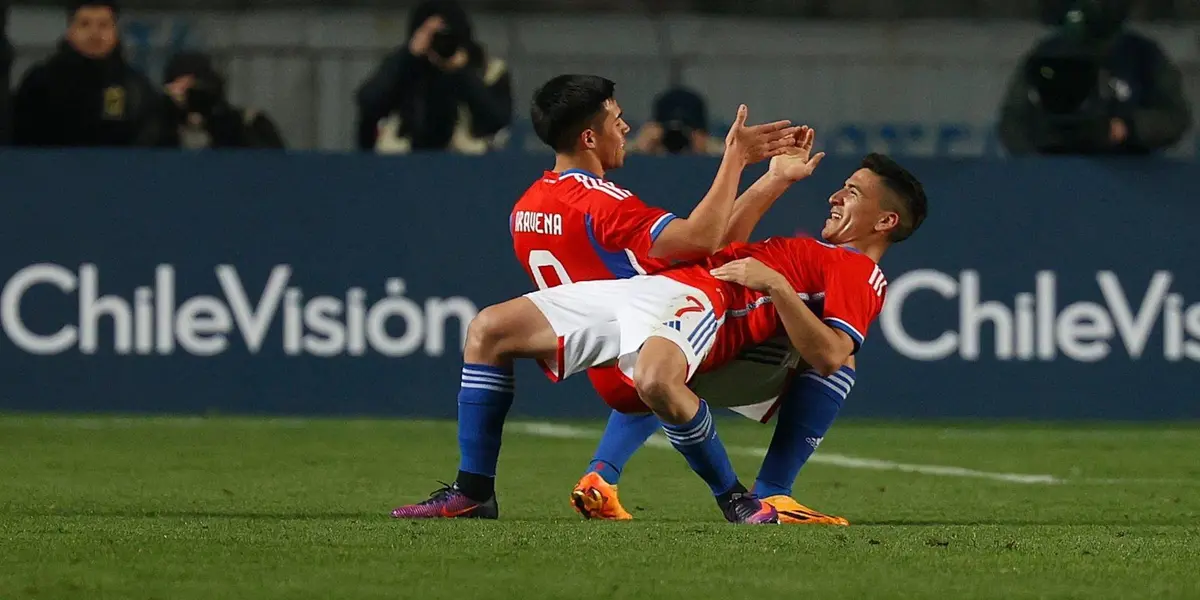 El volante de la selección chilena fue el mejor del partido.