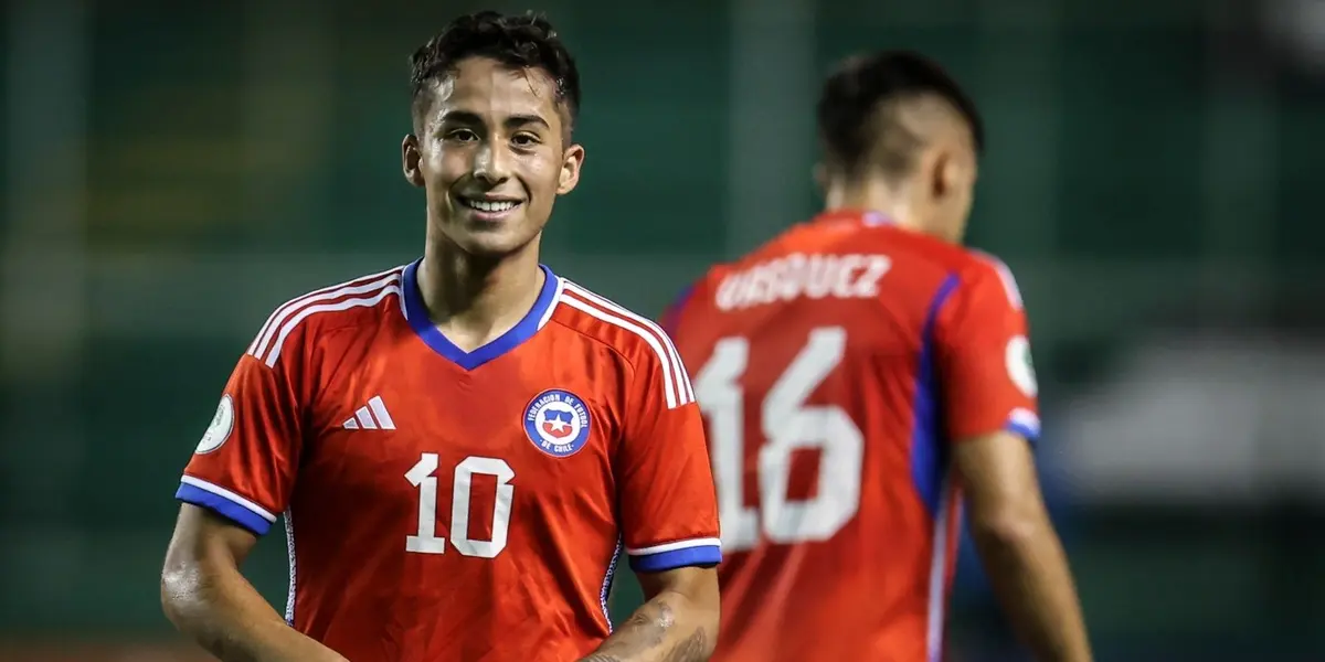 El volante de la selección chilena no lo pasa bien tras el debut. 