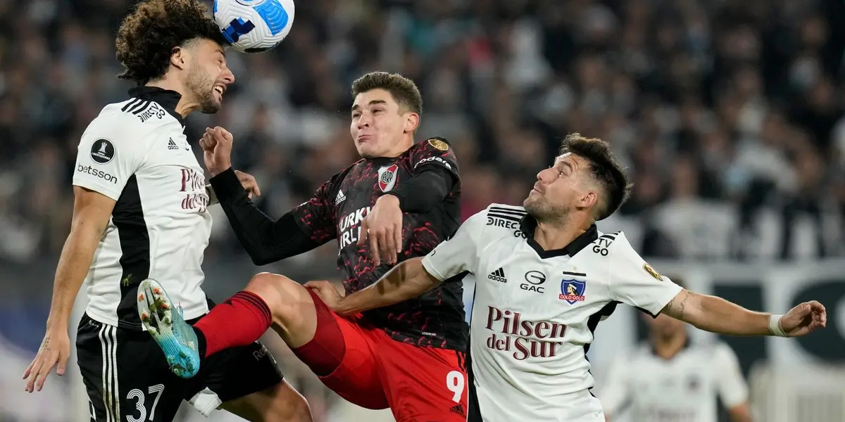 En el primer encuentro válido por el Triangular Internacional, Colo Colo tuvo serios problemas defensivos, pero pudo revertirlo rápidamente. 