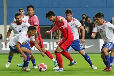 La situación de los seleccionados chilenos es compleja y ahora se confirmó que otro internacional no tuvo permiso de su club para jugar. 