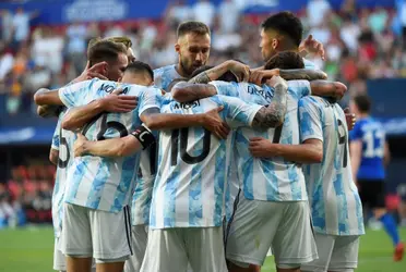 Lautaro Martínez se prepara para disputar la gran final frente a Francia o Marruecos.