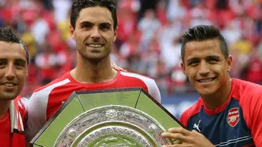 Mikel Arteta, Santi Cazorla y Alexis Sánchez en el Arsenal. 