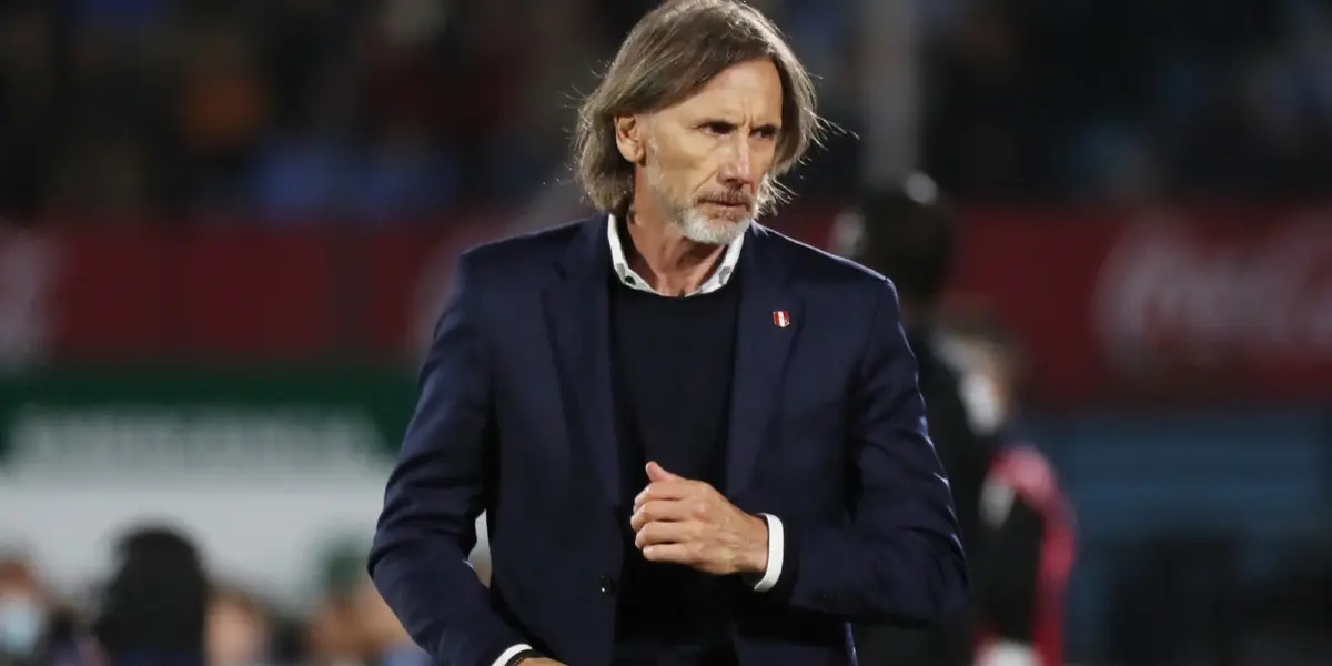 Ricardo Gareca cuando estaba al mando de la selección peruana. 